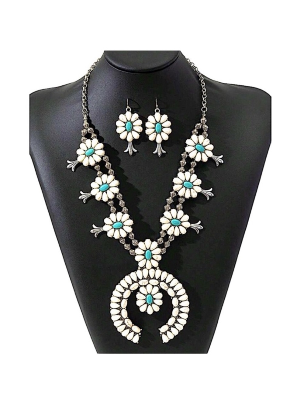 Boho Squash Blossom Turquoise Necklace, Navajo Necklace ,Squash Vintage